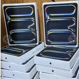 Noul Apple iPad Pro 13 (2024) Wi-Fi + Celular si GPS 1TB, www.techzpl.com